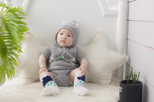 任丘宝宝揉眼睛是怎么回事